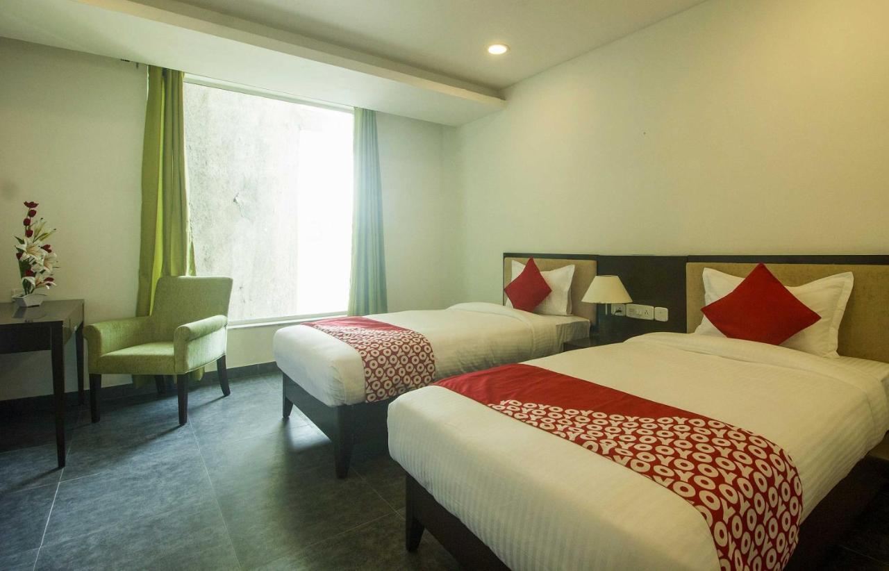 Collection O Govinda Sai Hotel Shirdi Exterior photo